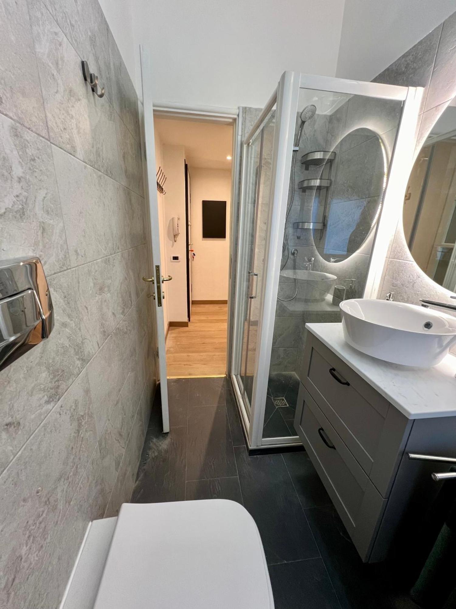 La Bella Milano Charme Apartment 3 Km Away From Duomo/ Netflix & Wi-Fi Included Extérieur photo